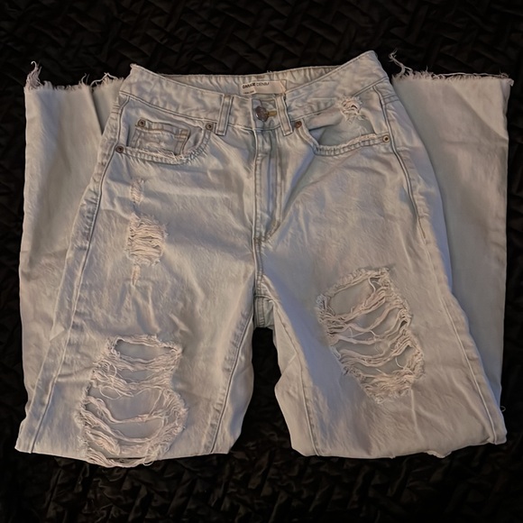 High Waisted Denim Mom Jeans - Picture 2 of 4